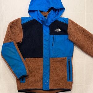 *PLEASE READ* NORTH FACE Boys' Colorblock Sherpa Fleece Jacket - Size M (10/12)